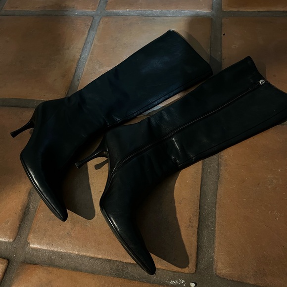 Gucci Black Heeled Boots for Women - Picture 14 of 16